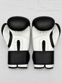Performance boxing gloves for kids product image